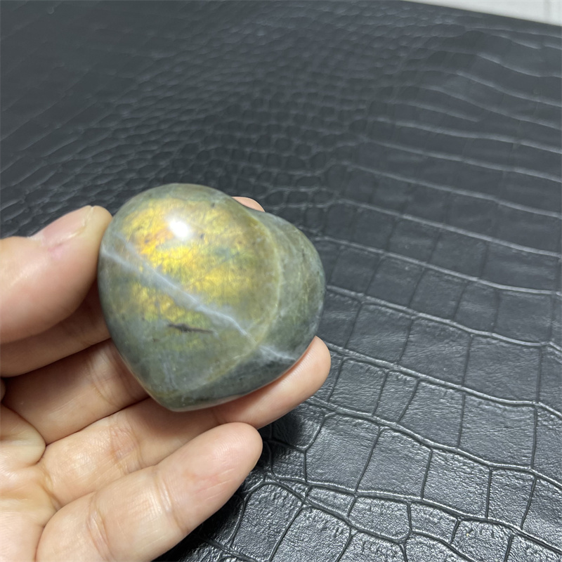 6pcs Natural Crystal Labradori - Aquarium Fish Yellow บทวิจารณ์และราคา