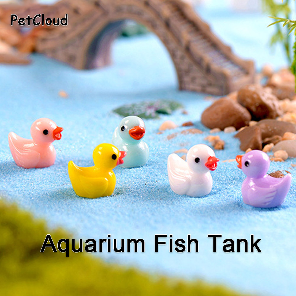 5pcs Fish Tank Ornament Ducks  - Aquarium Fish Dolphin บทวิจารณ์และราคา